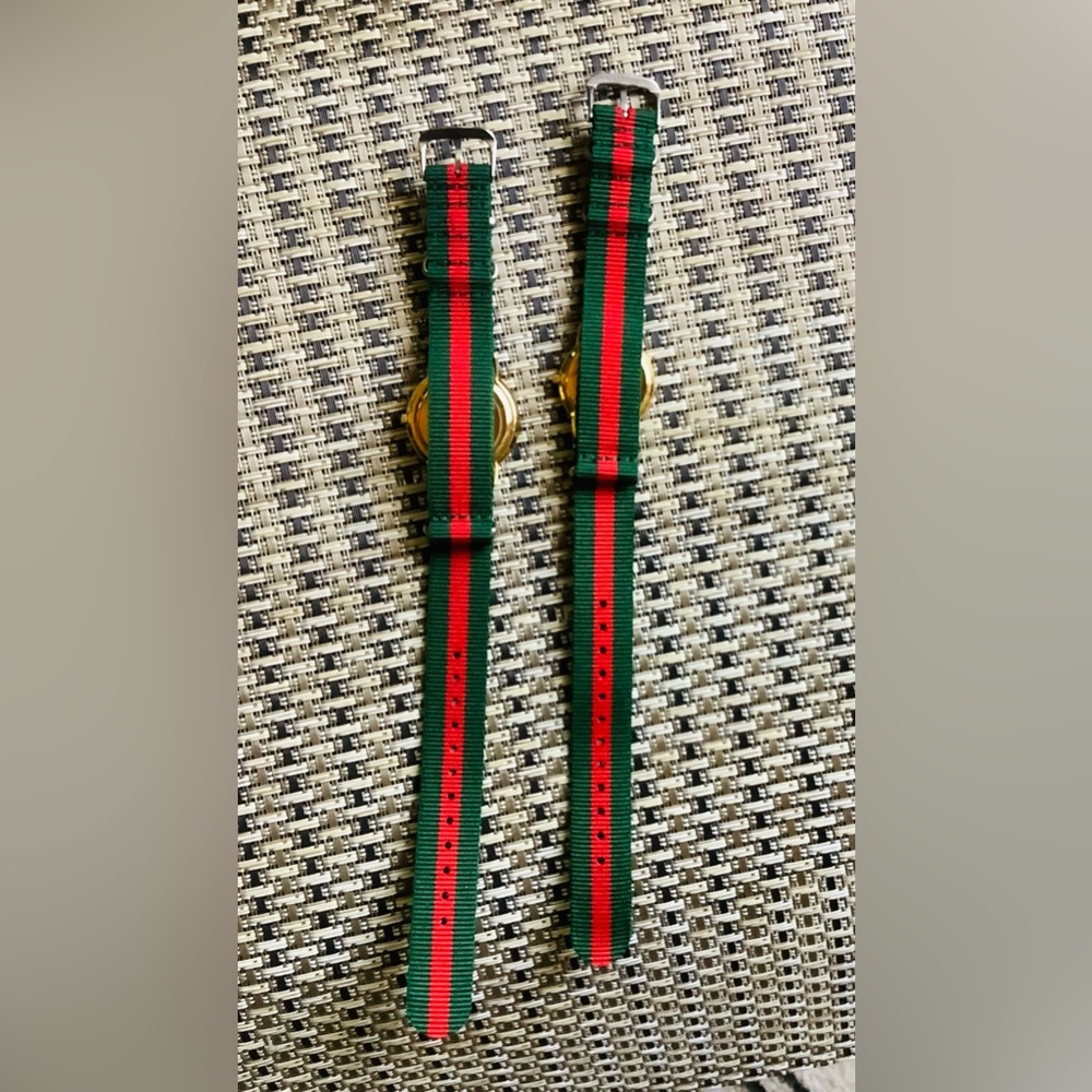 Gucci Gold-Tone Watch set for couple 💚❤️💛 - Picture 6 of 16